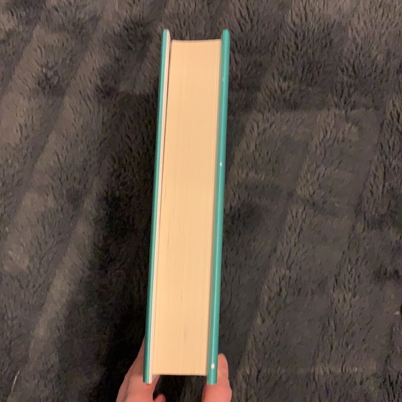 Christmas Shopaholic by Sophie Kinsella | Book - Picture 2 of 4